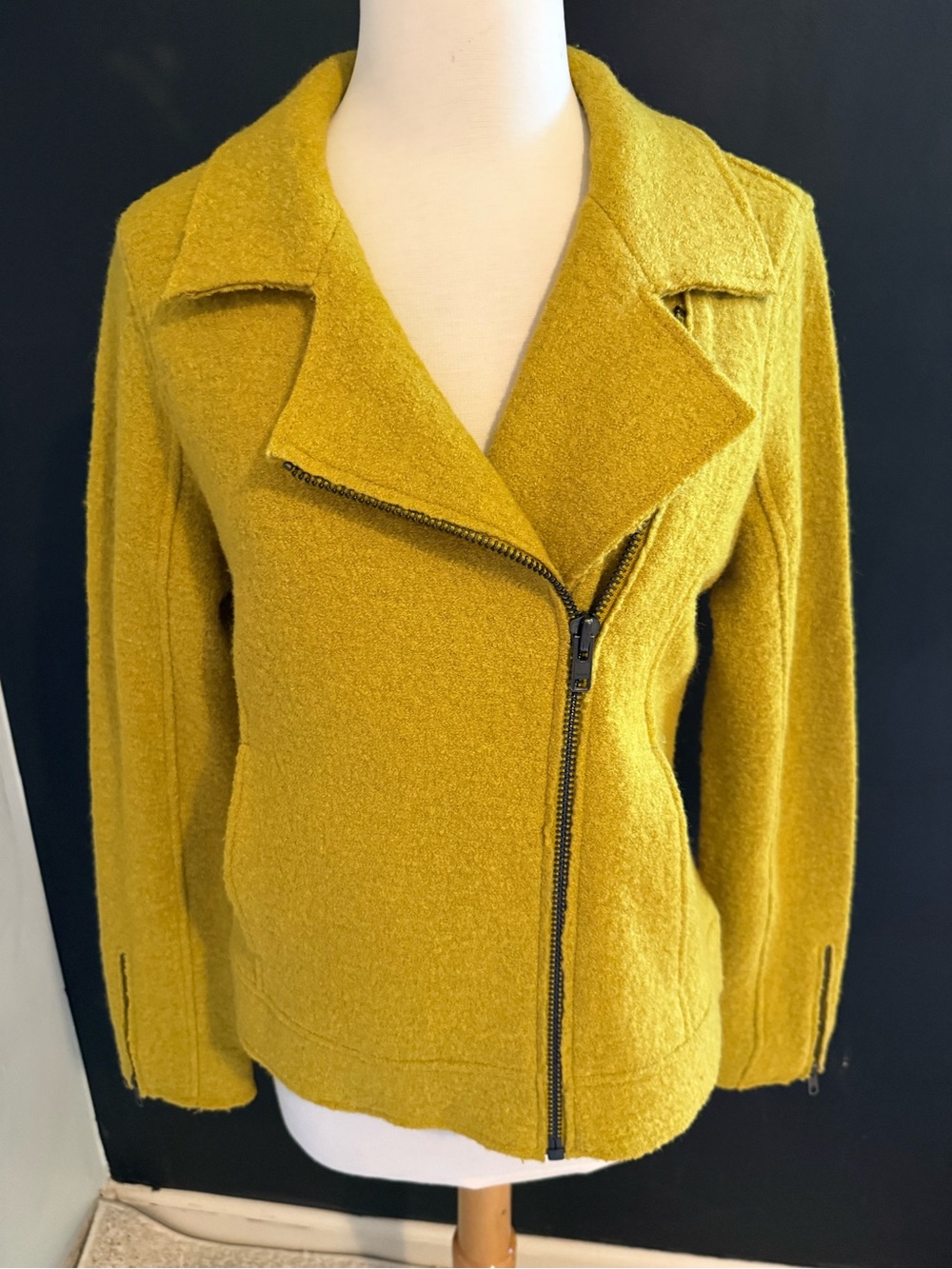 Tahari Chartreuse Mustard Asymmetrical Zip Moto Jacket Size Small